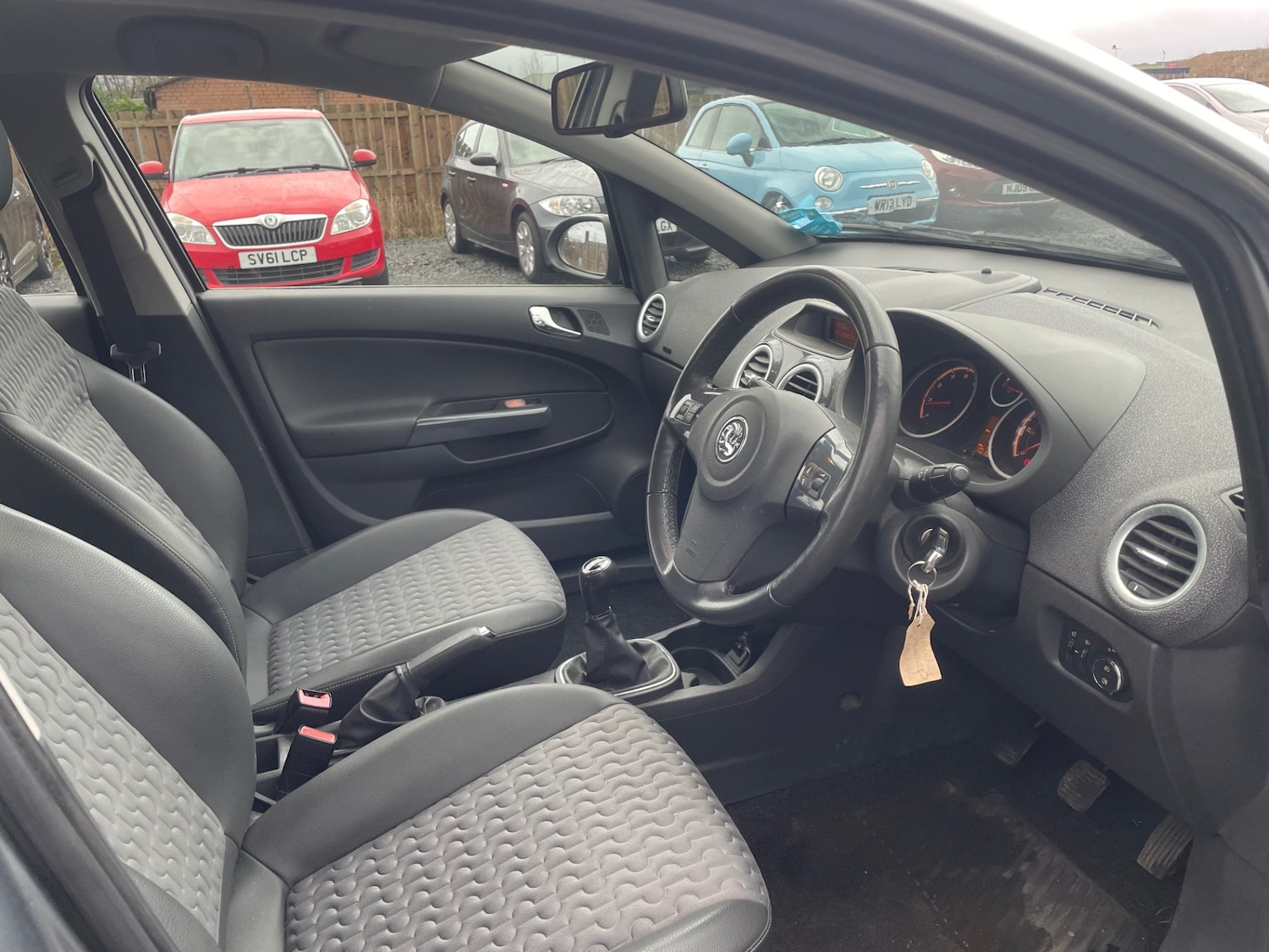 Used Vauxhall Corsa 2011 for sale - 76891716: Photo 6