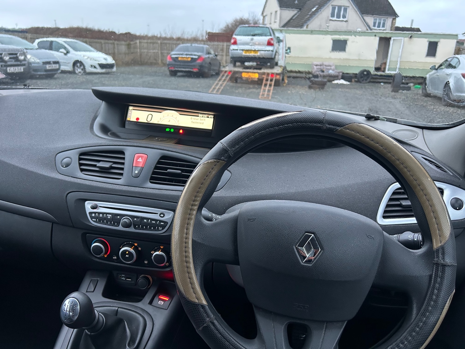 Used Renault Scenic 2010 for sale - 77282788: Photo 10