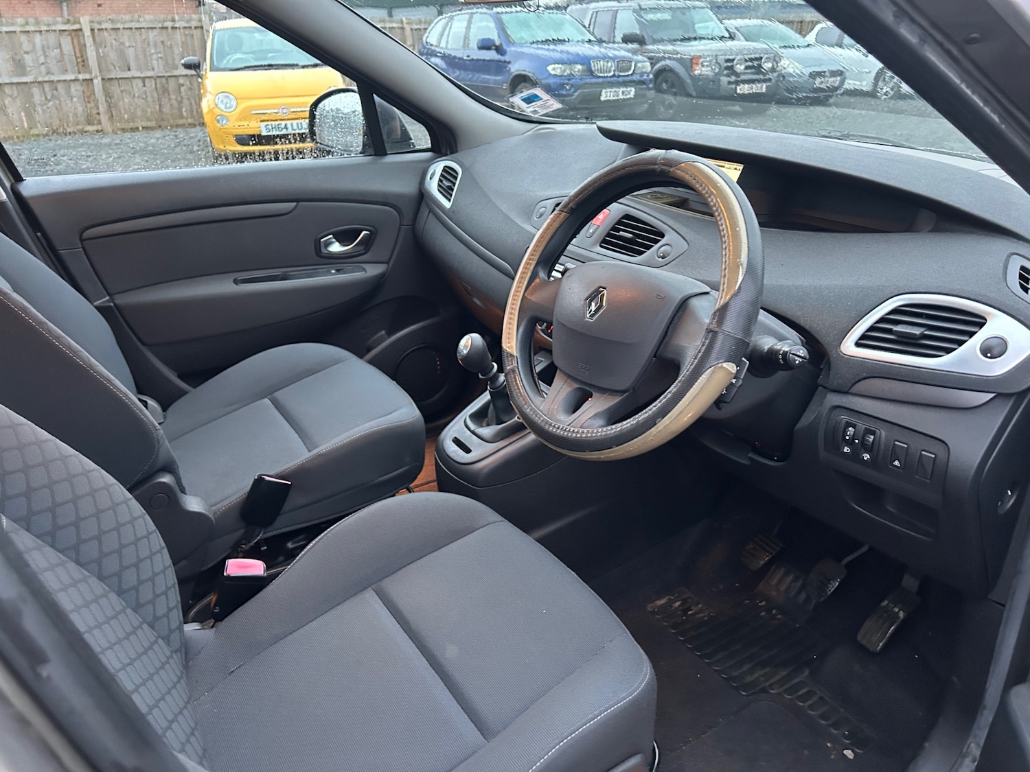 Used Renault Scenic 2010 for sale - 77282788: Photo 8