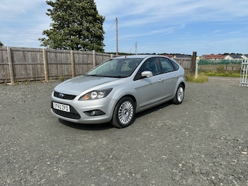 Used Ford Focus 2011 for sale - 75370656: Photo