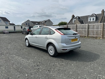 Used Ford Focus 2011 for sale - 75370656: Photo