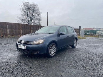 Used Volkswagen Golf 2009 for sale - 76614772: Photo