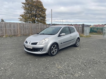 Used Renault Clio 2008 for sale - 76299462: Photo