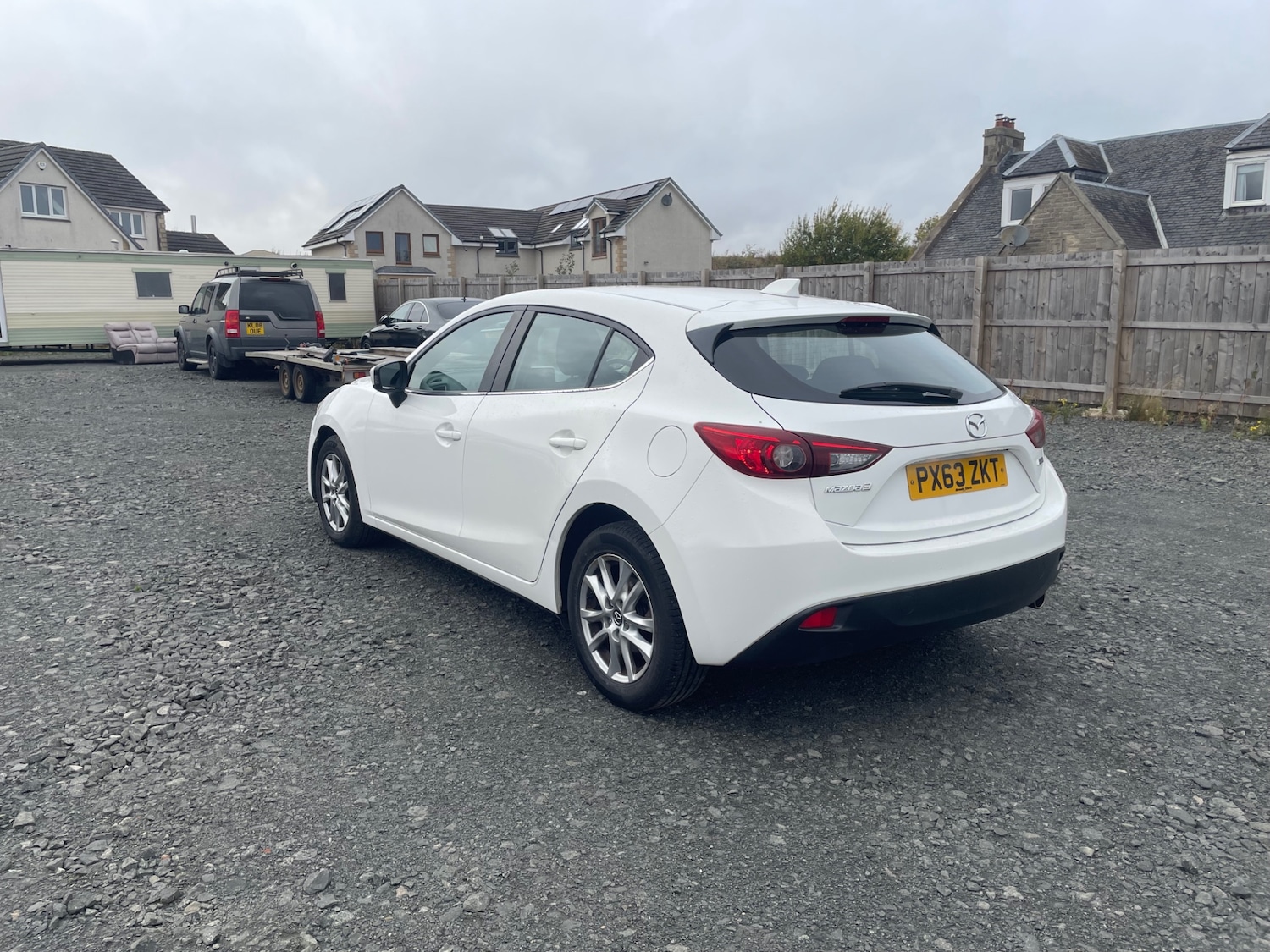 Used Mazda Mazda3 2014 for sale - 76142711: Photo 2