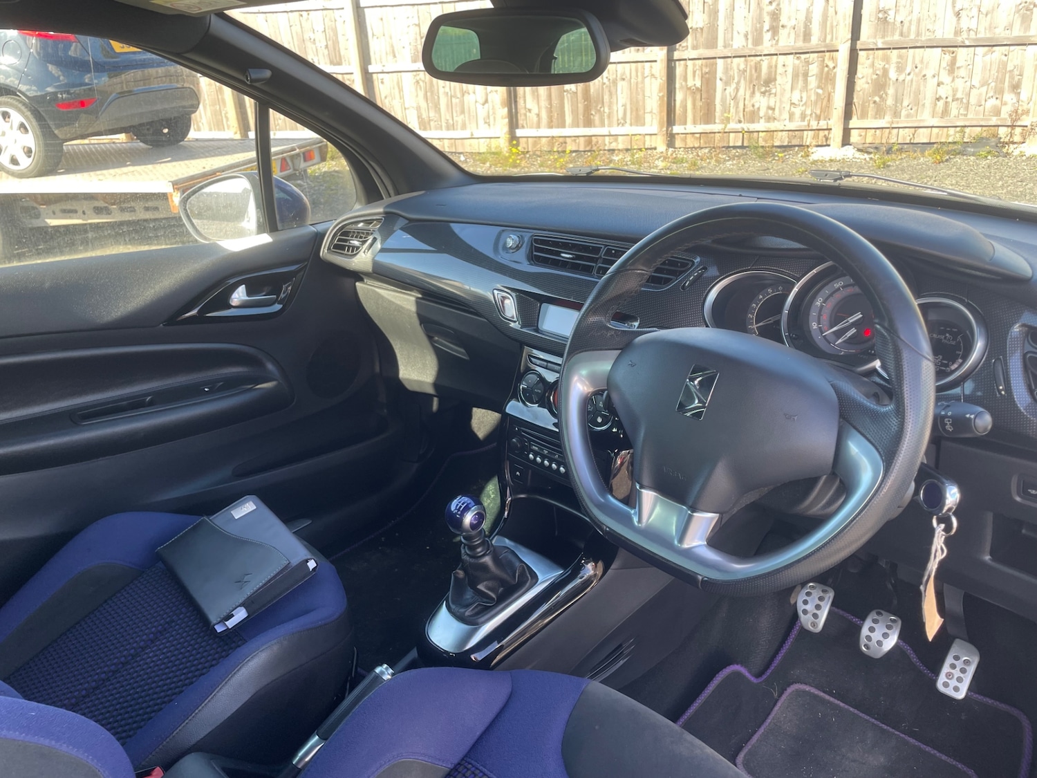 Used Citroen DS3 2014 for sale - 76058387: Photo 10