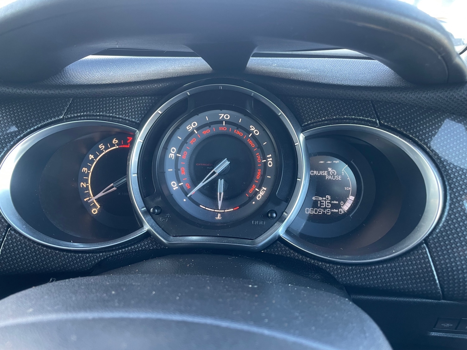Used Citroen DS3 2014 for sale - 76058387: Photo 15