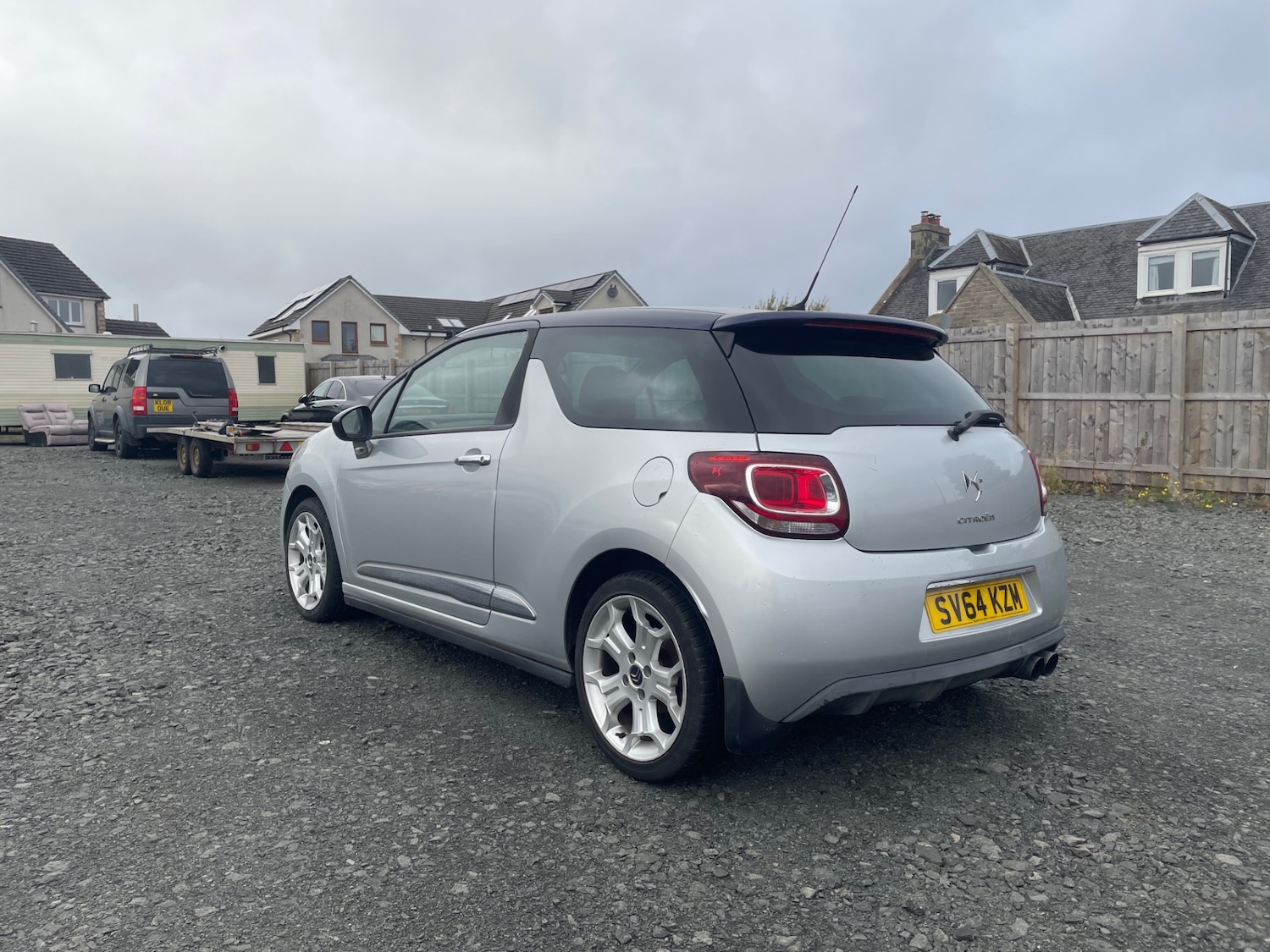 Used Citroen DS3 2014 for sale - 76058387: Photo 4