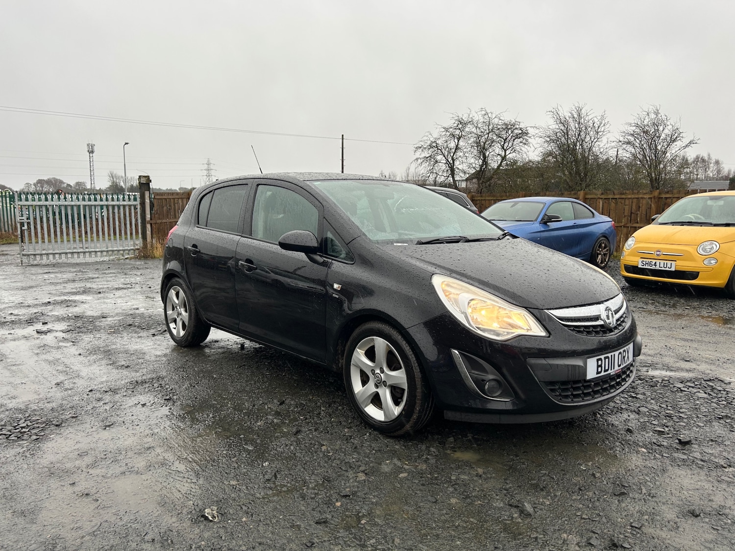 Used Vauxhall Corsa 2011 for sale - 77337900: Photo 1