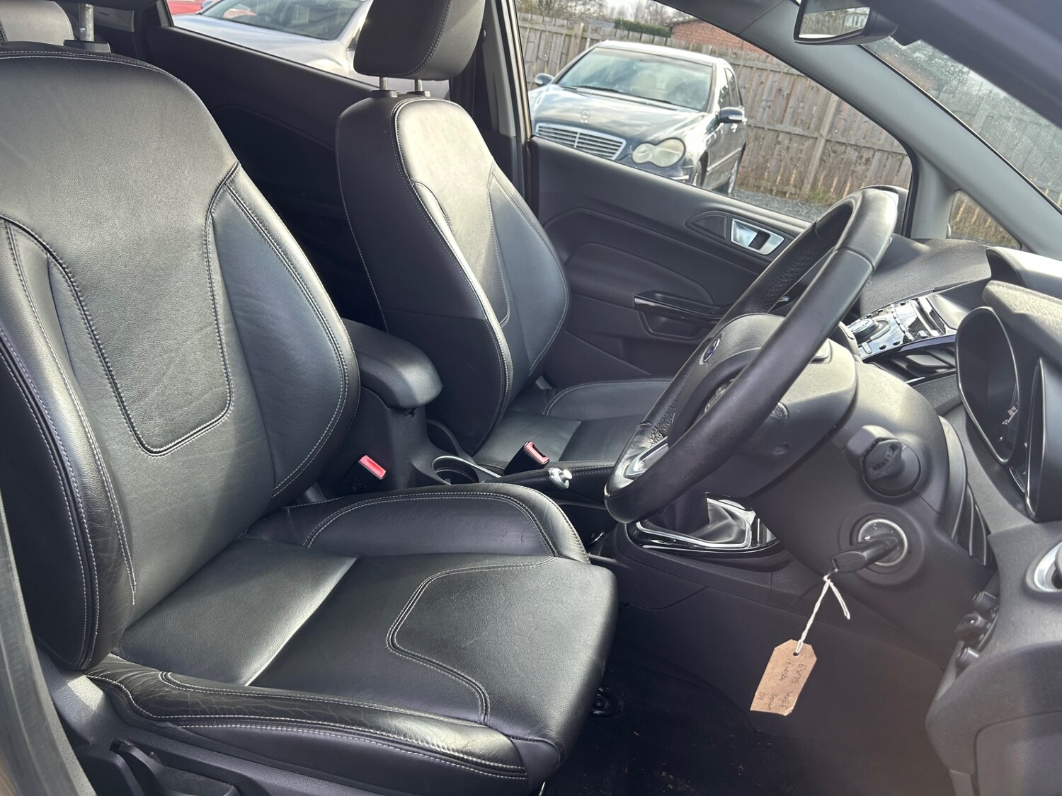 Used Ford Fiesta 2015 for sale - 77669196: Photo 7