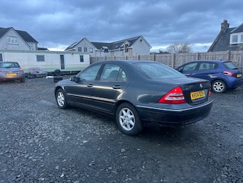 Used Mercedes-Benz C Class 2004 for sale - 77417247: Photo