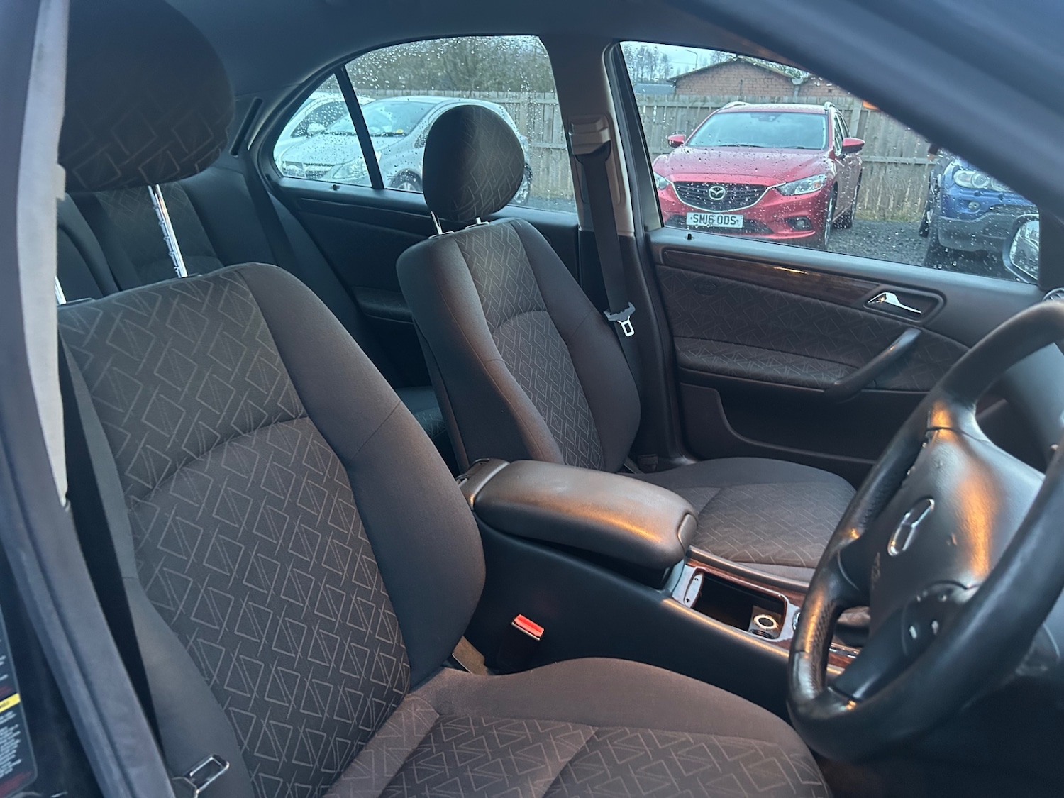 Used Mercedes-Benz C Class 2004 for sale - 77417247: Photo 7