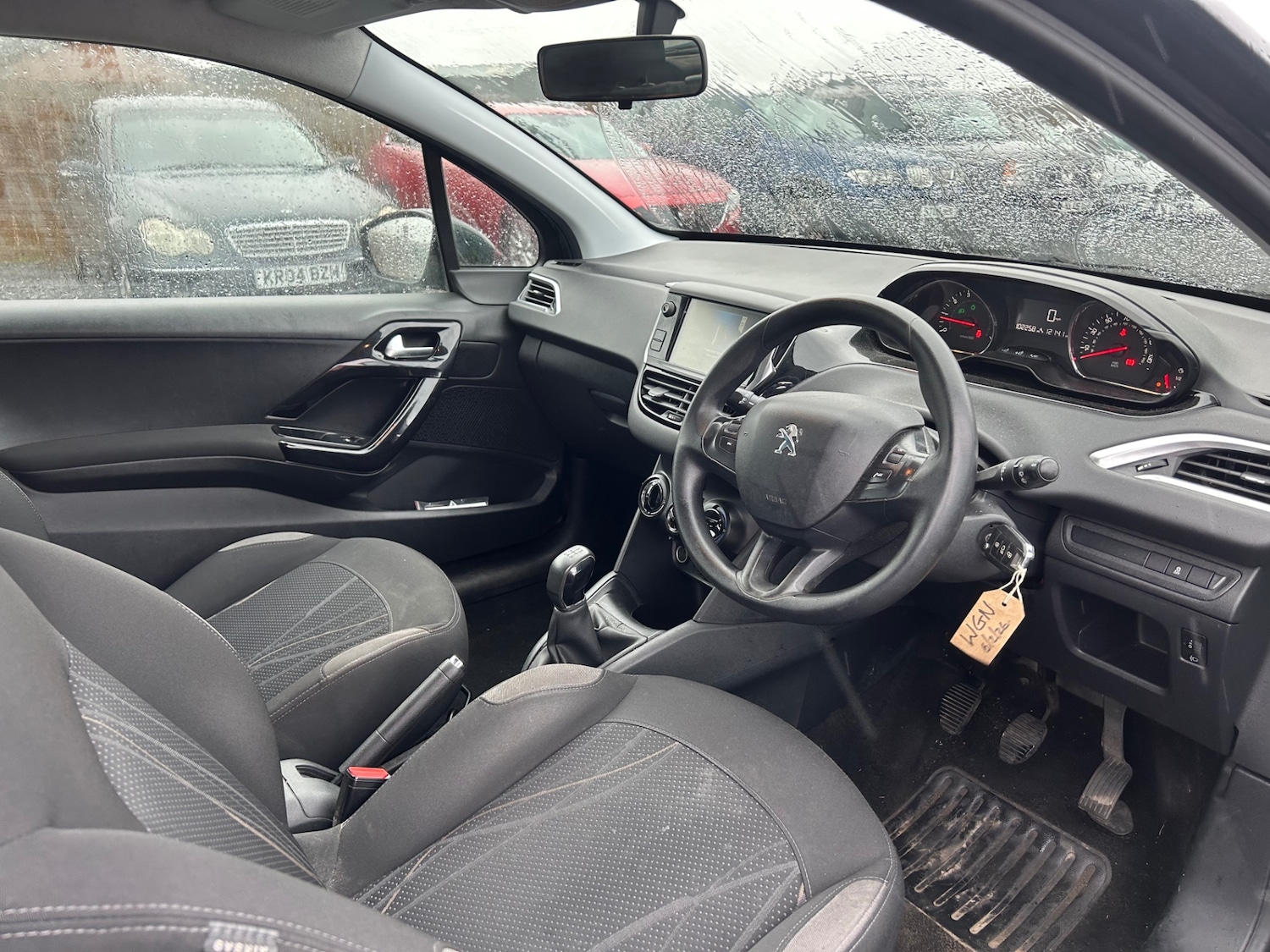 Used Peugeot 208 2013 for sale - 77543384: Photo 8