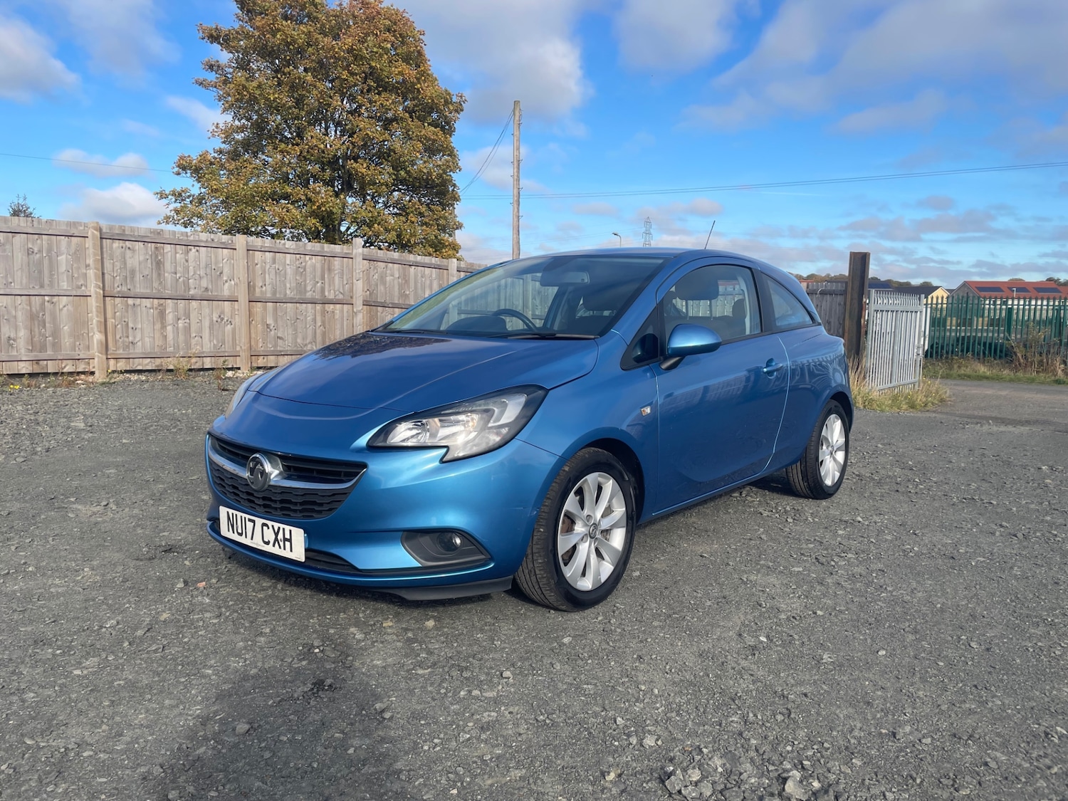 Used Vauxhall Corsa 2017 for sale - 76144368: Photo 1