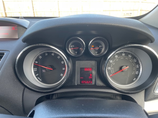 Used Vauxhall Mokka 2015 for sale - 76249727: Photo 17