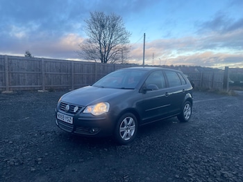 Used Volkswagen Polo 2009 for sale - 77093988: Photo