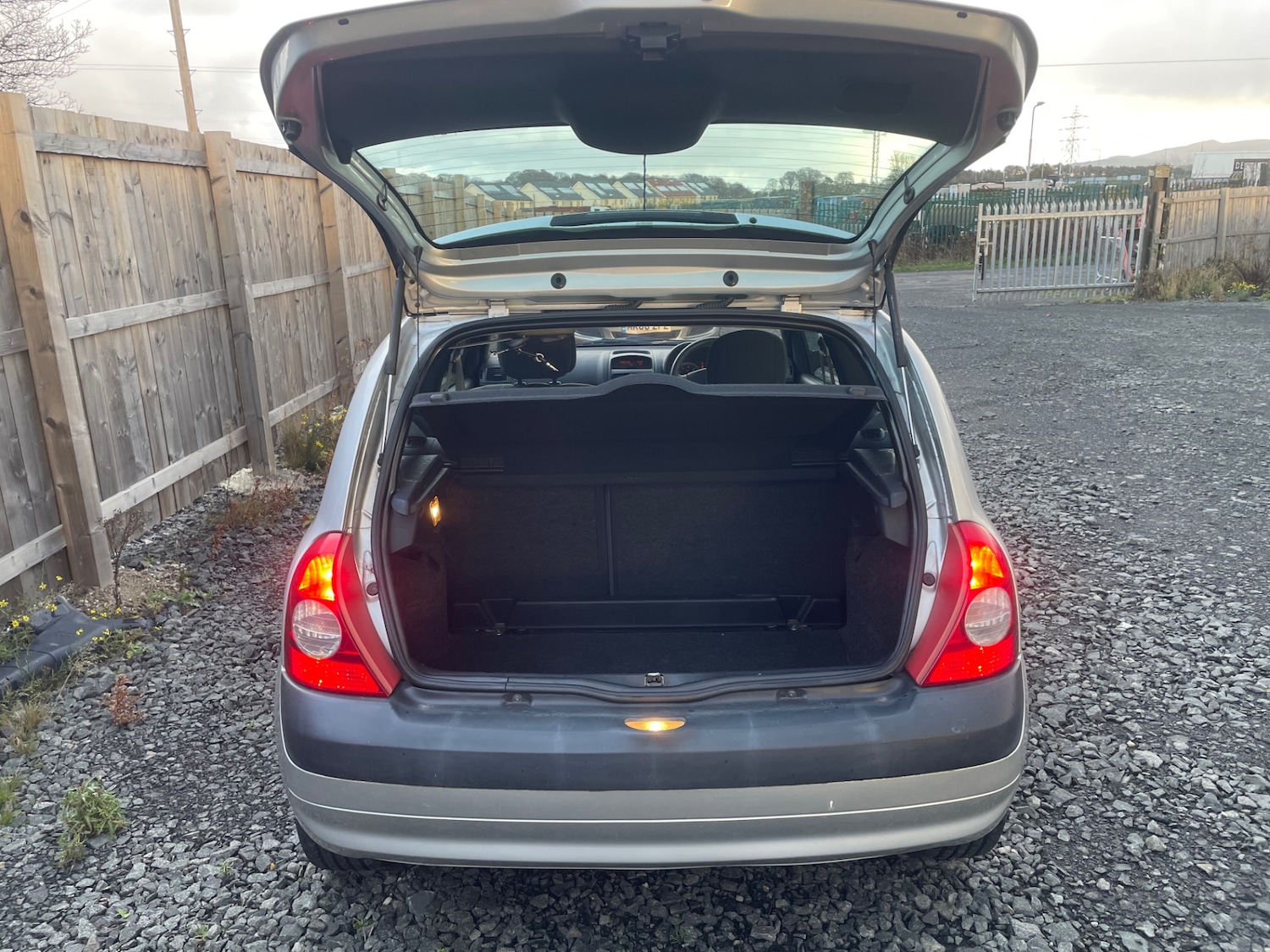 Used Renault Clio 2005 for sale - 76590241: Photo 5