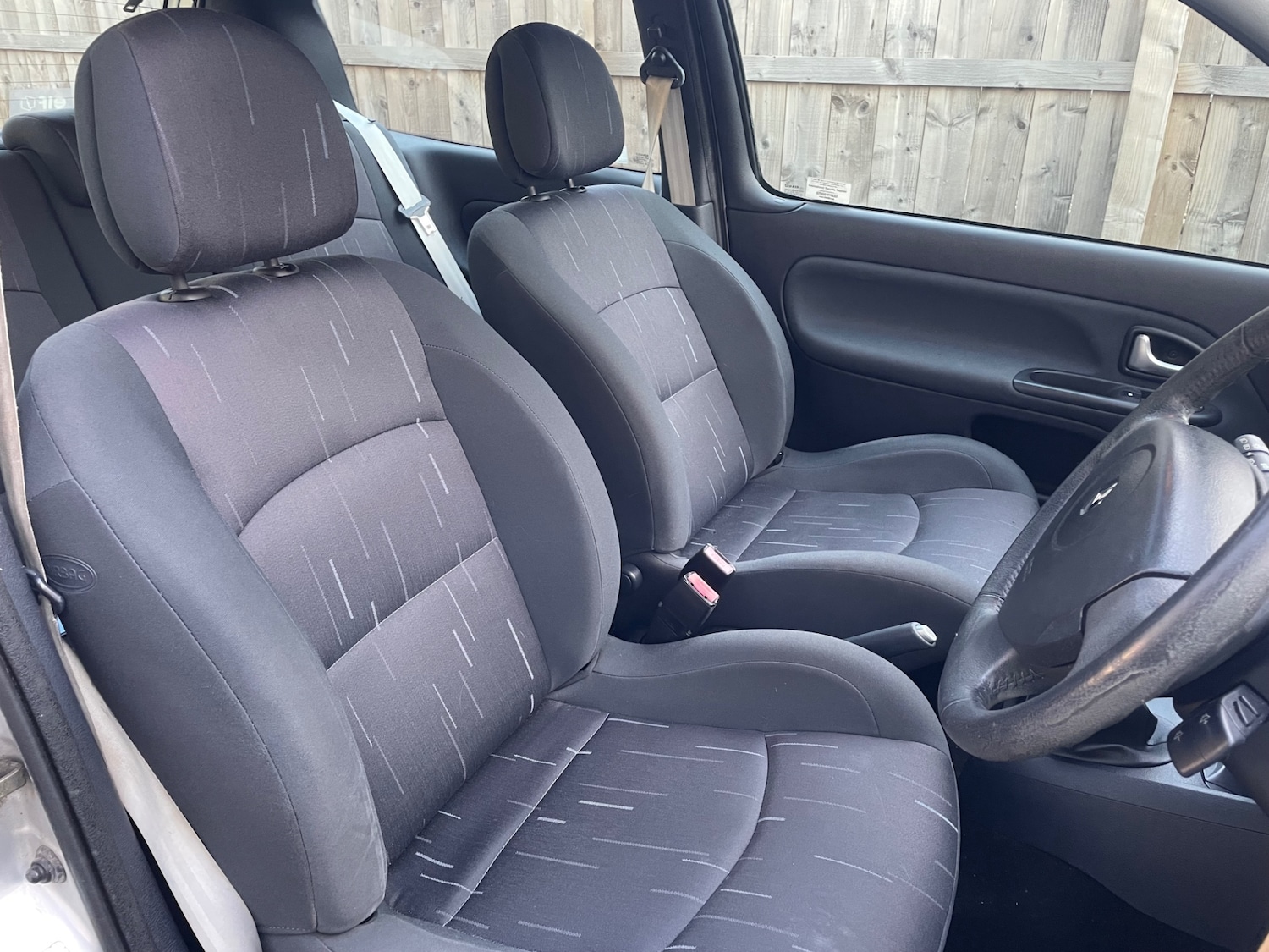 Used Renault Clio 2005 for sale - 76590241: Photo 7