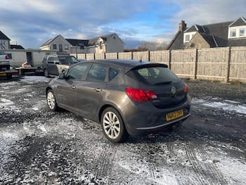 Used Vauxhall Astra 2012 for sale - 77168788: Photo