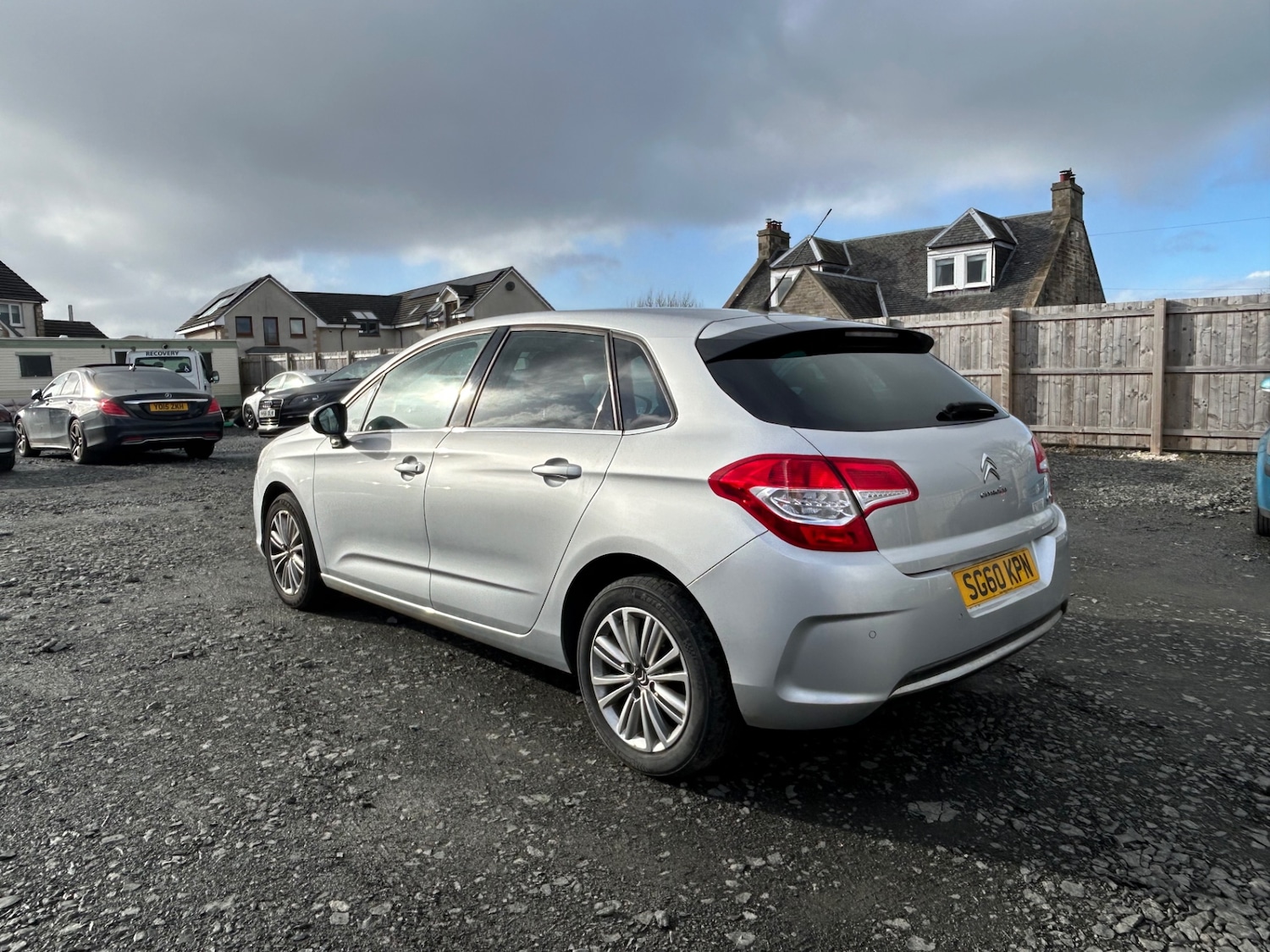 Used Citroen C4 2010 for sale - 77990210: Photo 3