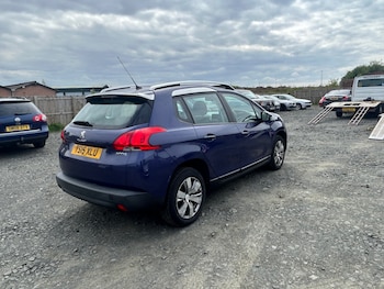 Used Peugeot 2008 2015 for sale - 78508398: Photo