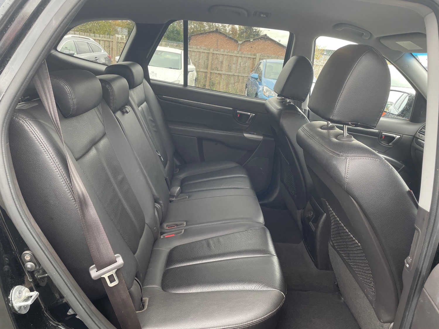 Used Hyundai Santa Fe 2010 for sale - 76299475: Photo 6