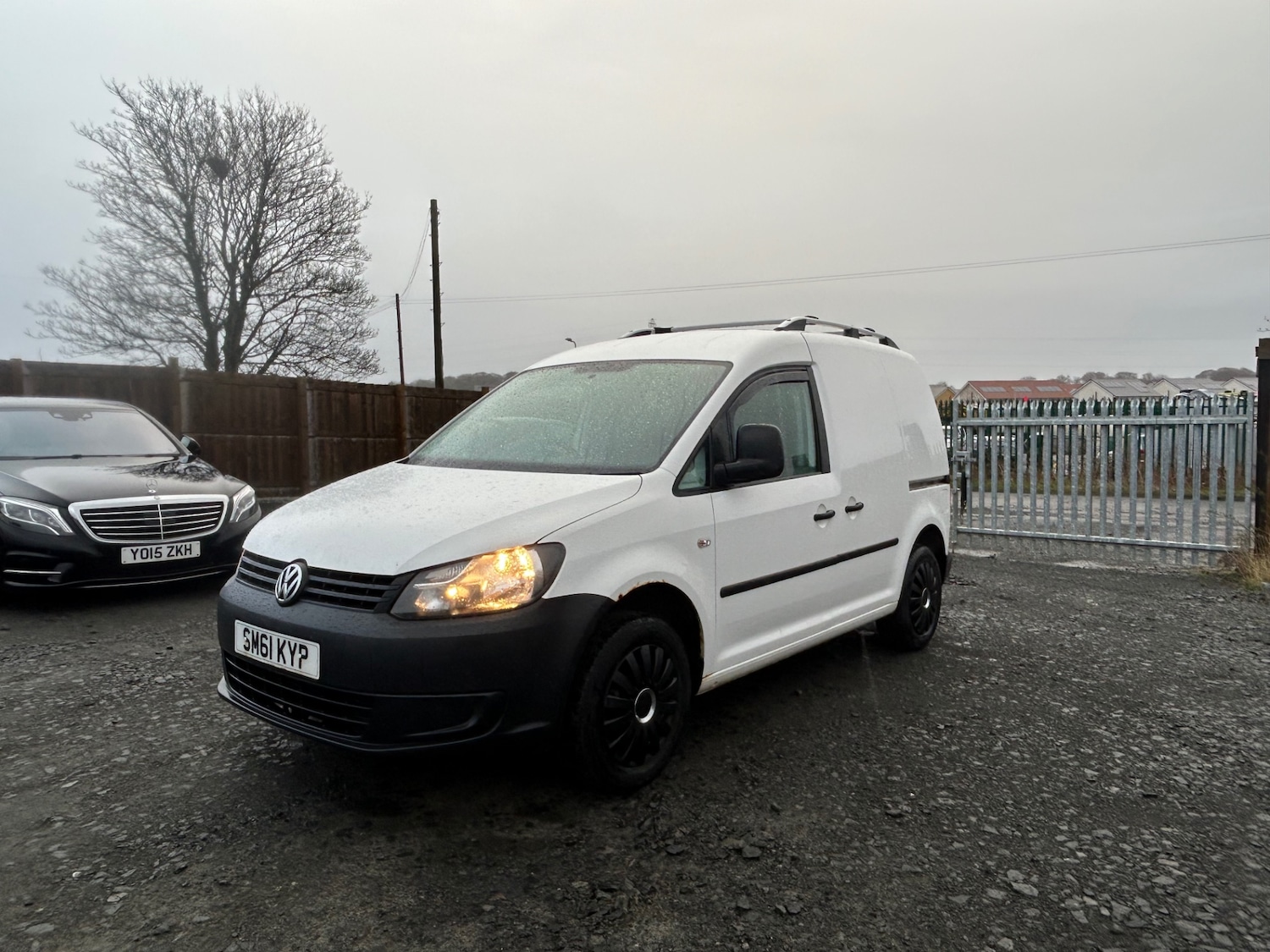 Used Volkswagen Caddy 2011 for sale - 77989997: Photo 2