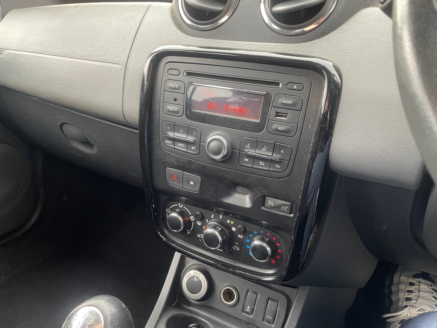 Used Dacia Duster 2014 for sale - 76891672: Photo 11