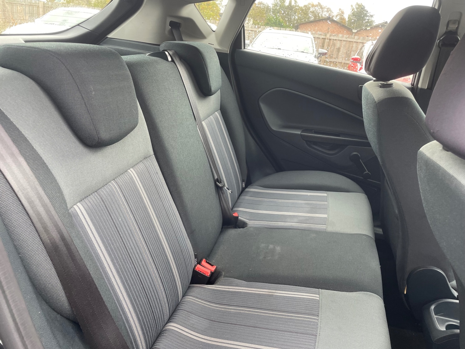 Used Ford Fiesta 2010 for sale - 77093910: Photo 5