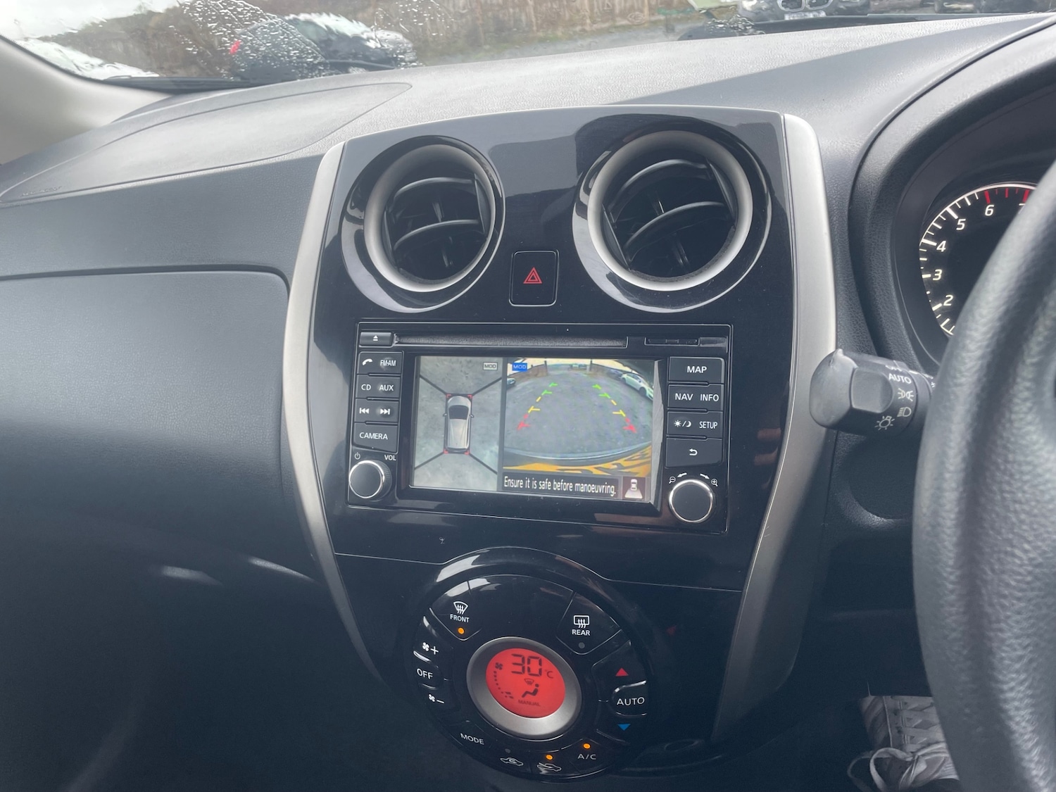 Used Nissan Note 2013 for sale - 76595267: Photo 11