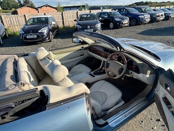 Used Jaguar XK8 2003 for sale - 78712651: Photo
