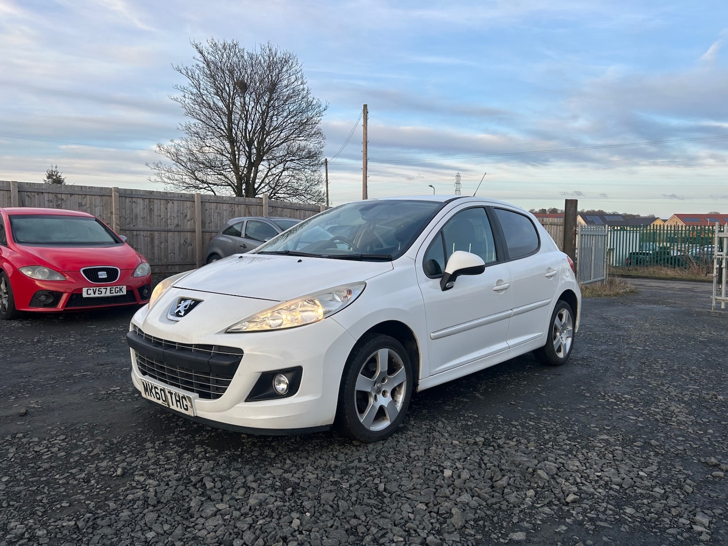 Used Peugeot 207 2010 for sale - 77669113: Photo 2