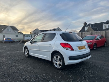 Used Peugeot 207 2010 for sale - 77669113: Photo