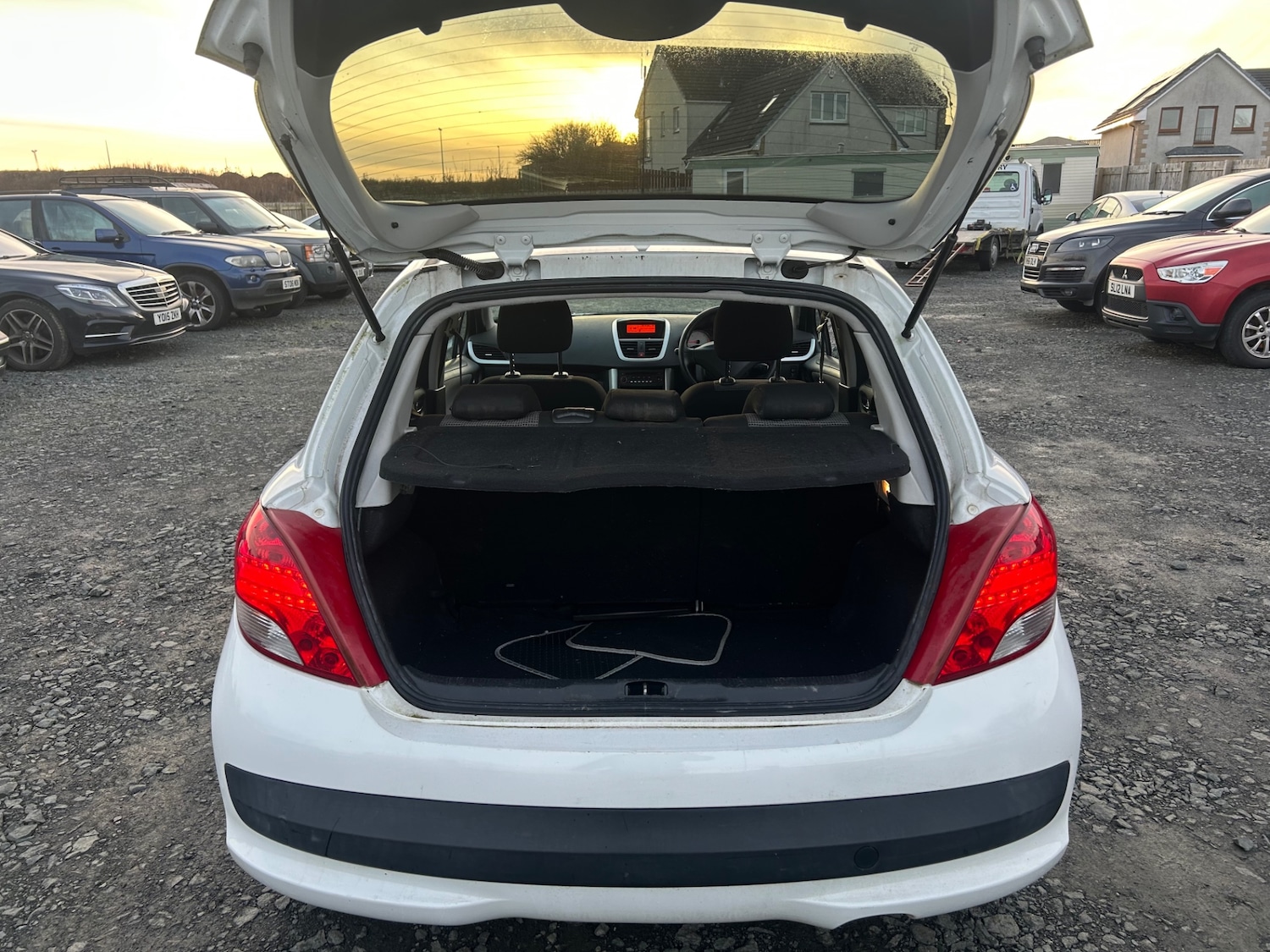 Used Peugeot 207 2010 for sale - 77669113: Photo 5