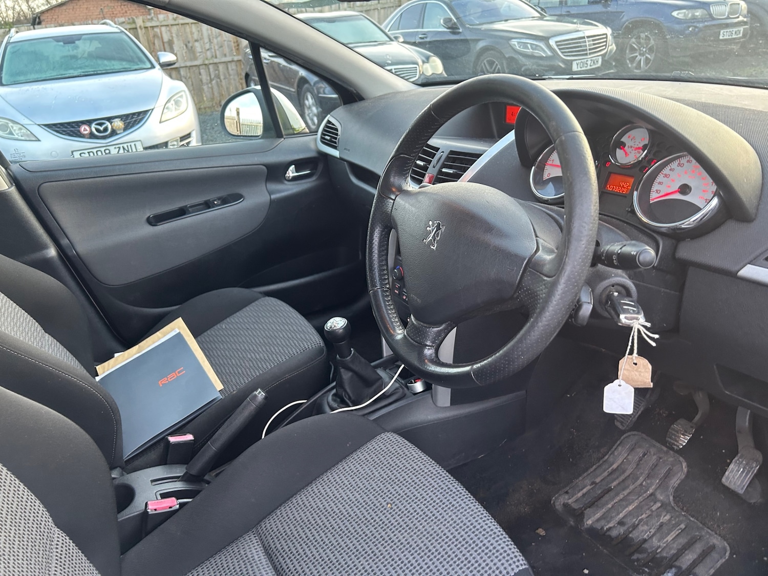 Used Peugeot 207 2010 for sale - 77669113: Photo 7