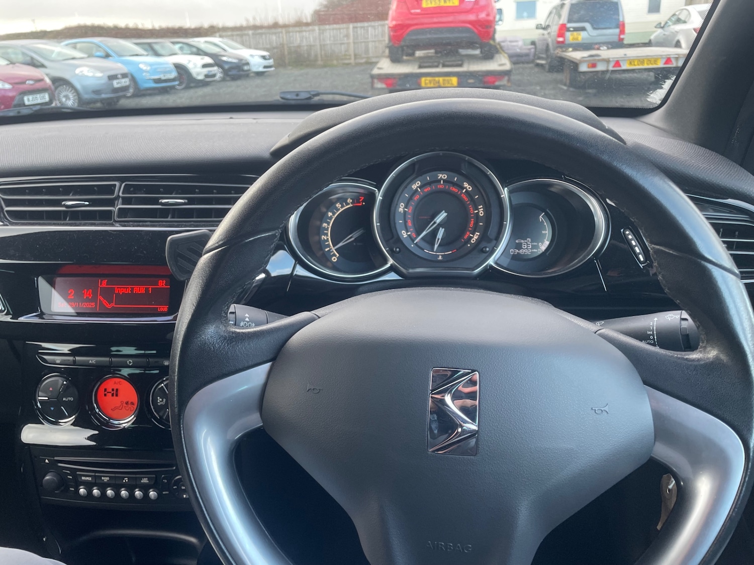 Used Citroen DS3 2014 for sale - 76594936: Photo 12