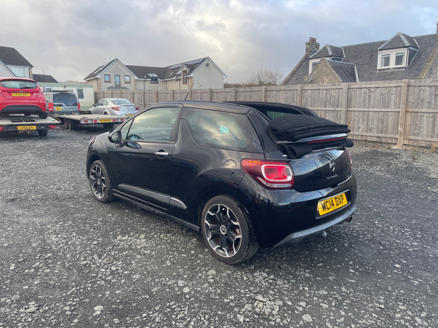 Used Citroen DS3 2014 for sale - 76594936: Photo 3