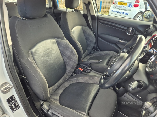 Used MINI Hatch 2017 for sale - 78101923: Photo 8