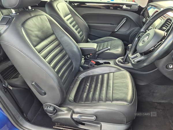 Used Volkswagen Beetle 2015 for sale - 78116829: Photo 8