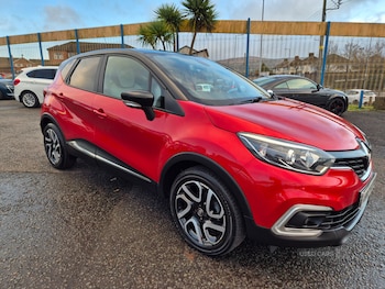 Used Renault Captur 2018 for sale - 77359573: Photo