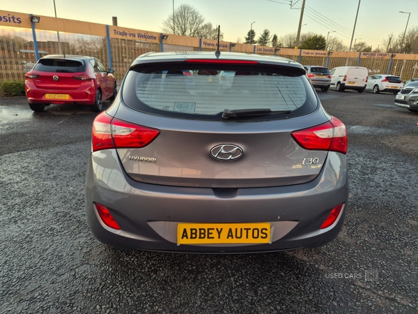 Used Hyundai i30 2015 for sale - 76646982: Photo 6