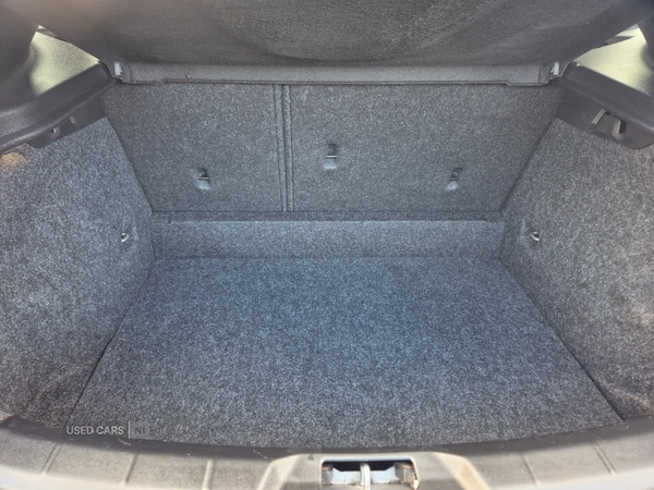 Used Volvo V40 2014 for sale - 78008269: Photo 10