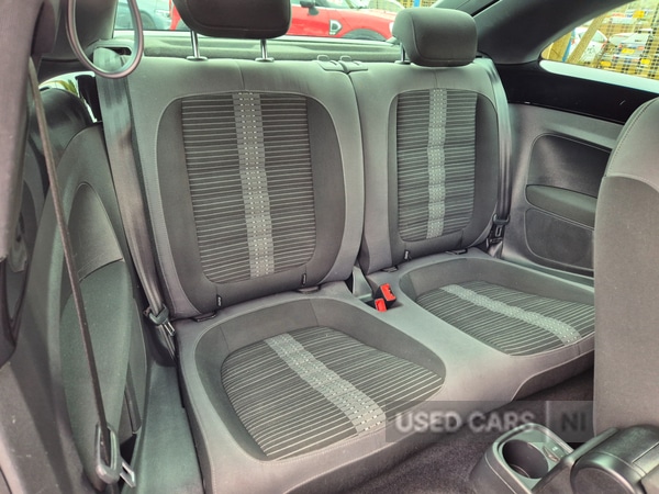 Used Volkswagen Beetle 2015 for sale - 78035490: Photo 9