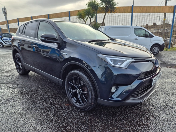 Used Toyota RAV4 2018 for sale - 77647369: Photo 3