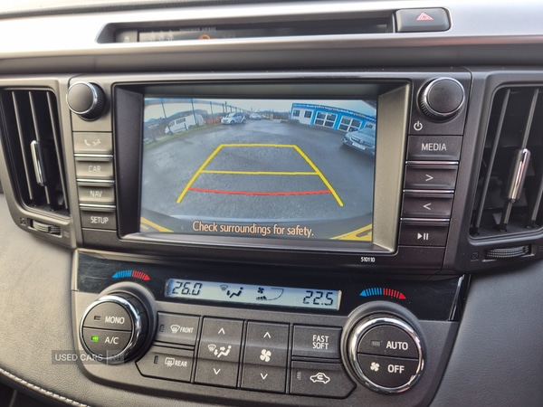 Used Toyota RAV4 2018 for sale - 77647369: Photo 8