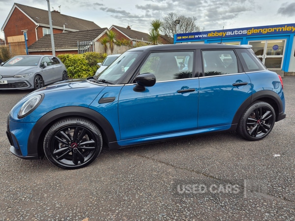 Used MINI Hatch 2021 for sale - 77941174: Photo 2