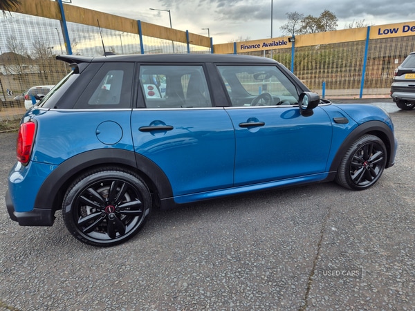 Used MINI Hatch 2021 for sale - 77941174: Photo 4