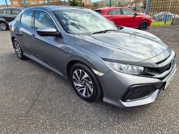 Used Honda Civic 2018 for sale - 79146258: Photo