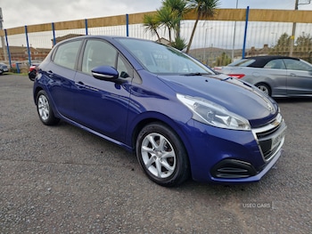 Used Peugeot 208 2017 for sale - 76240619: Photo 3
