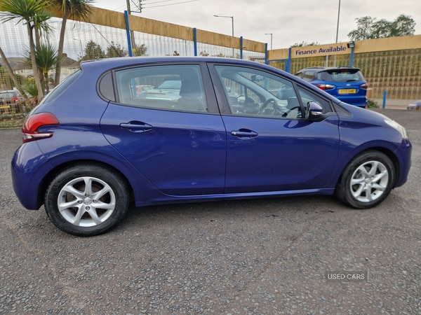 Used Peugeot 208 2017 for sale - 76240619: Photo 4