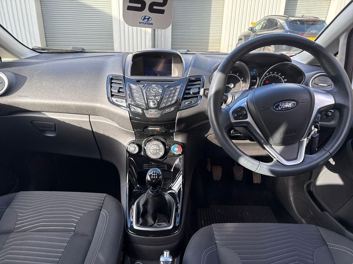 Used Ford Fiesta 2016 for sale - 76898333: Photo 11